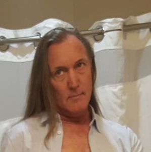 Meet your Posher, Gary